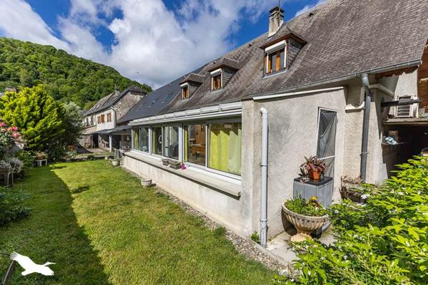 Maison à vendre |                                       Campan |                                        6 pièces  |  178 m²