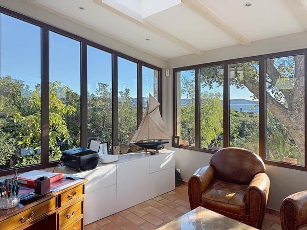 Maison à vendre  5 pièces - 173 m2 CAVALAIRE SUR MER - 83