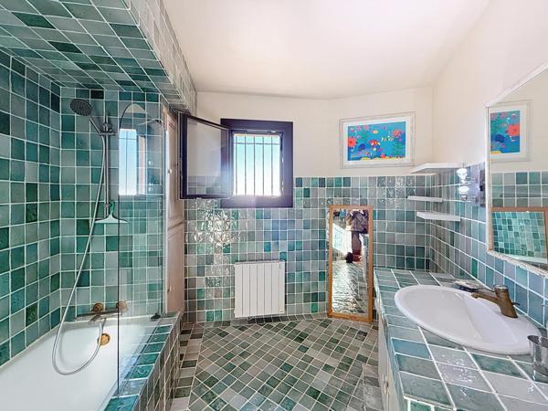 Maison à vendre  5 pièces - 173 m2 CAVALAIRE SUR MER - 83