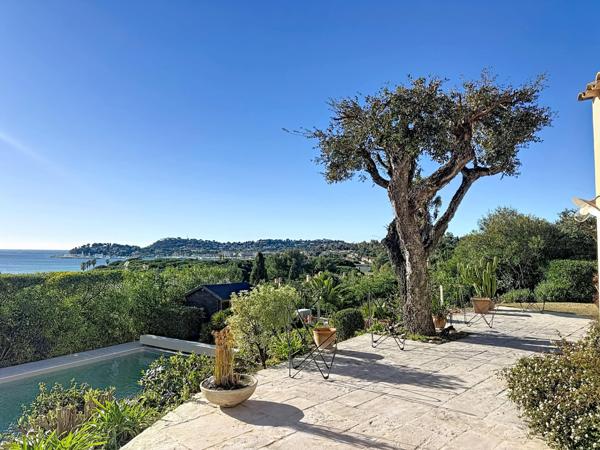 Maison à vendre  5 pièces - 173 m2 CAVALAIRE SUR MER - 83