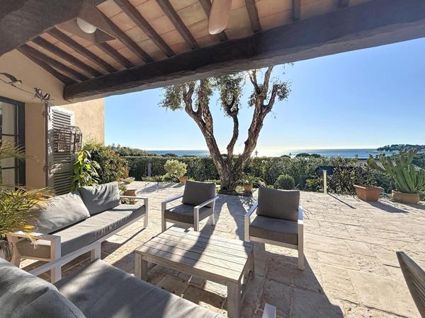 Maison à vendre  5 pièces - 173 m2 CAVALAIRE SUR MER - 83