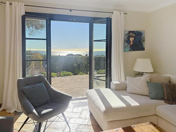 Maison à vendre  5 pièces - 173 m2 CAVALAIRE SUR MER - 83