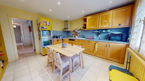 Maison 4 chambres + bureau