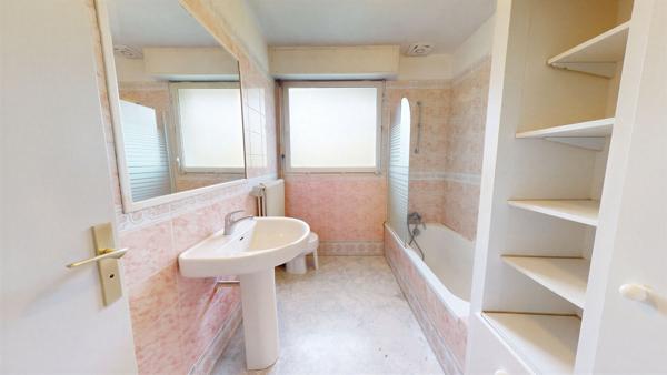 Maison 4 chambres + bureau