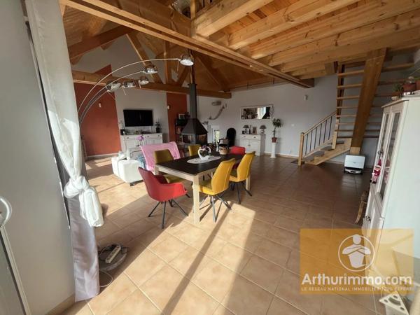 Vente Maison 219 m2 à Saint-Pierre-de-Nogaret