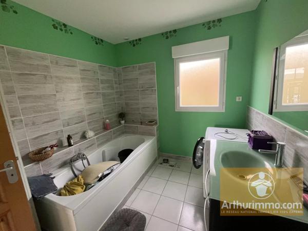 Vente Maison 219 m2 à Saint-Pierre-de-Nogaret