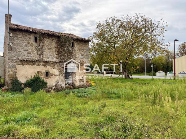 Terrain viabilisé de 777 m² à Saint-Aubin-du-Plain