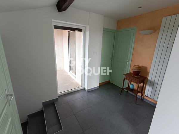 Immeuble de rapport avec 5 logements et un potentiel supplémentaire.