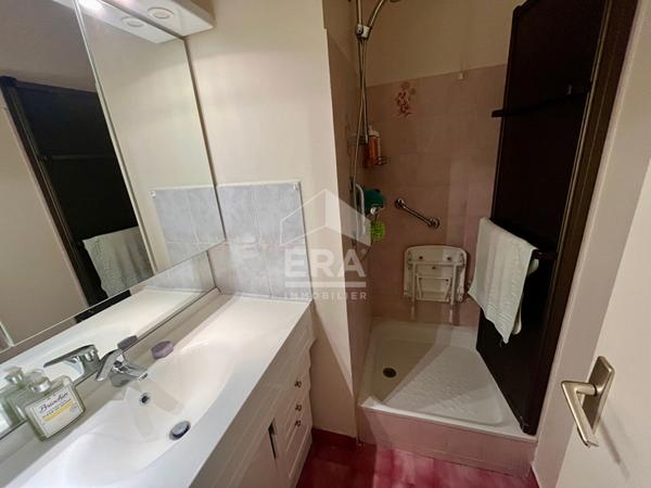 Maison de plain pied à vendre à Villepreux - Magnifique jardin. Rare opportunité