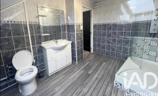 Immeuble à vendre 135 m² Maretz