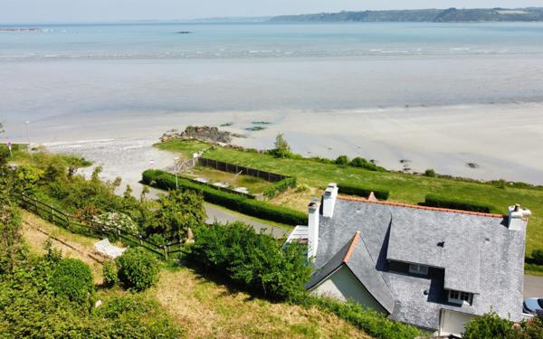 Maison à vendre    8 pièces •  Plestin-les-Grèves