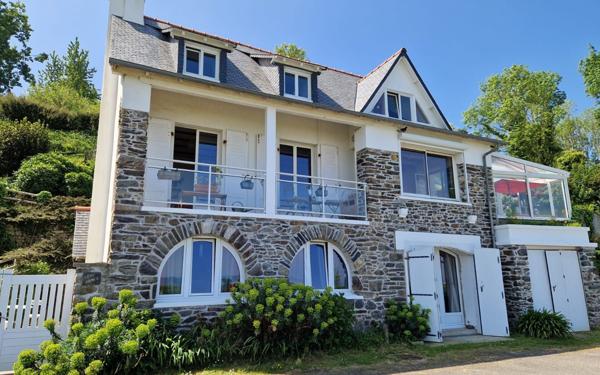 Maison à vendre    8 pièces •  Plestin-les-Grèves