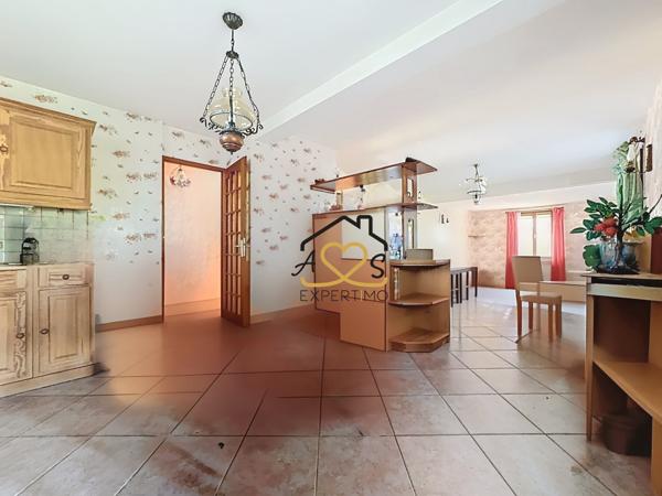 Billom (63160) Grande maison avec vue à Billom