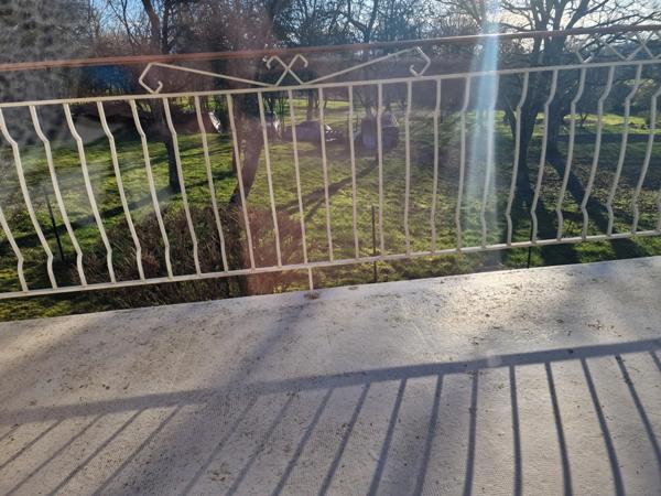 Dpt Vosges (88), à vendre proche de CONTREXEVILLE MAISON P6 avec GARAGE + DEPENDANCE de 400 m2 / TERRAIN 2000 m2