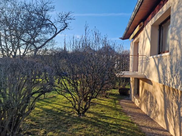 Dpt Vosges (88), à vendre proche de CONTREXEVILLE MAISON P6 avec GARAGE + DEPENDANCE de 400 m2 / TERRAIN 2000 m2