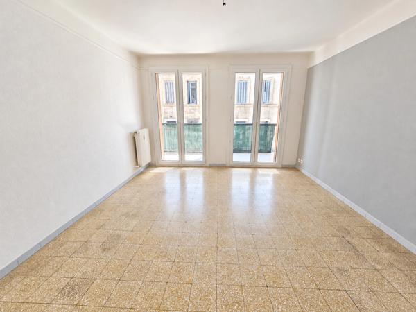 Appartement à vendre 3 pièces MARSEILLE 7EME ARRONDISSEMENT (13)