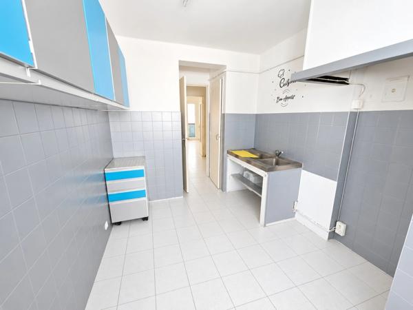 Appartement à vendre 3 pièces MARSEILLE 7EME ARRONDISSEMENT (13)