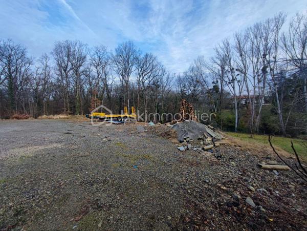 Terrain de 3 355 m²