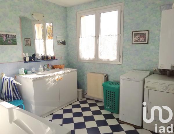 Maison à vendre 8 pièces 166 m² Moissy-Cramayel