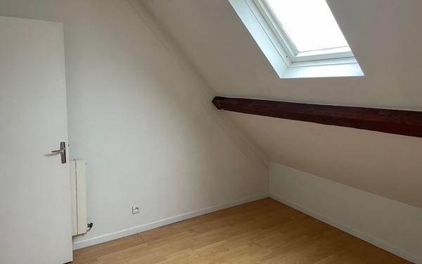 Appartement à louer    3 pièces • 42,36 m2 Compiègne