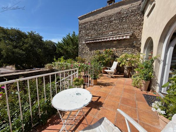 Maison de caractère XVIIIe, vue dégagée, garage