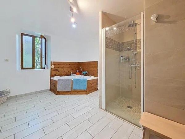 Maison à VILLEDIEU-LA-BLOUERE, 49450 - 4 pièces 91m²