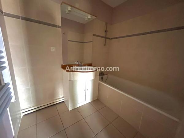 Location Appartement 3 pièces 64 m2 à Dole