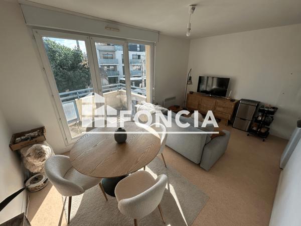 Location Appartement 2 pièces 37.33 m² - 137 RUE DE LA GIBAUDERIE Poitiers 86000