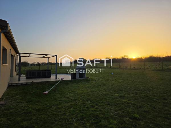 Pavillon récent de plain pied dans quartier résidentiel calme