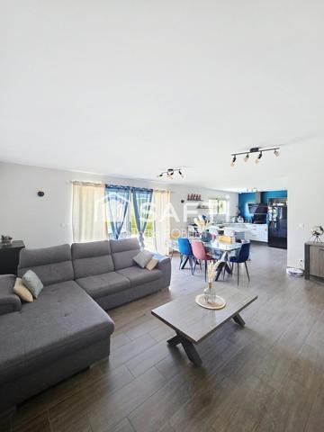 Pavillon récent de plain pied dans quartier résidentiel calme