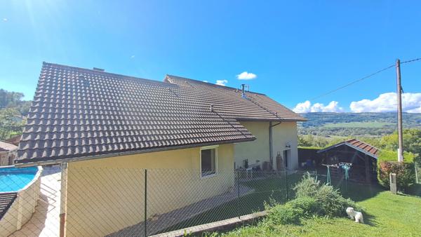 Yenne (73170) VILLA DE 167 M² SUR 4216 M² DE TERRAIN CLOS