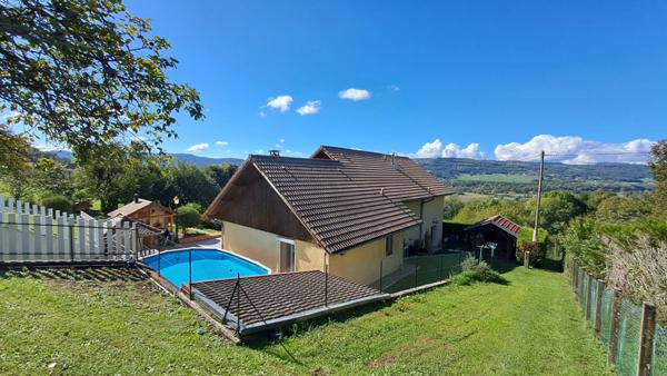 Yenne (73170) VILLA DE 167 M² SUR 4216 M² DE TERRAIN CLOS