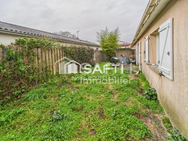 Maison de plain-pied, jardin, proche du centre.