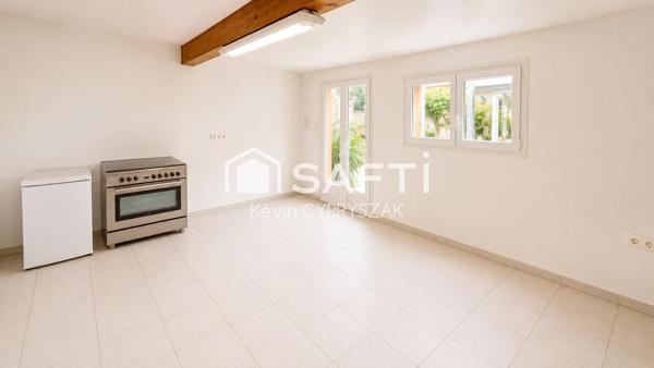 Maison familiale 225m² avec terrasse.