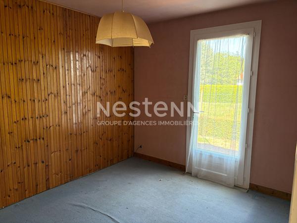 Maison plain-pied de 139m² à vendre à Bressuire, proche écoles et commodités