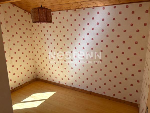 Maison plain-pied de 139m² à vendre à Bressuire, proche écoles et commodités