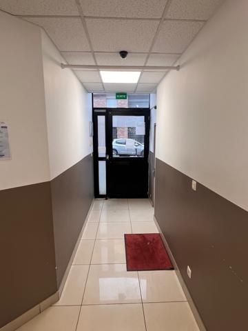 Lille (59000) Local professionnel ou commercial de 133 m² au cœur de Wazemmes, Lille :