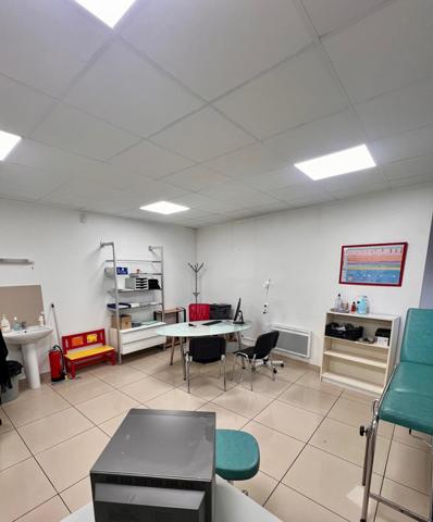 Lille (59000) Local professionnel ou commercial de 133 m² au cœur de Wazemmes, Lille :