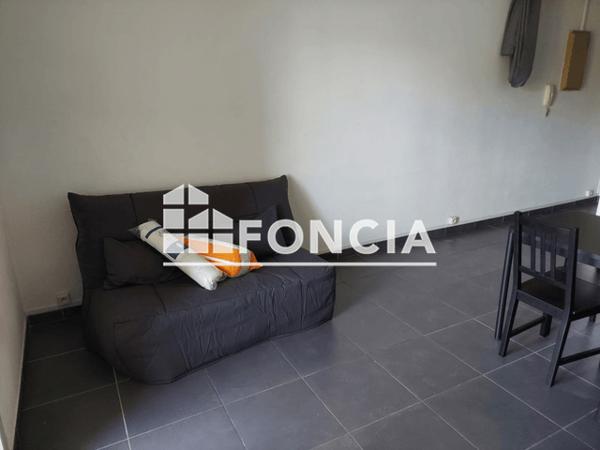 Location Studio meublé 22.37 m² - 4-6 IMPASSE JEAN MACE Nimes 30900