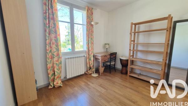 Maison à vendre 8 pièces 174 m² Aix-en-Provence