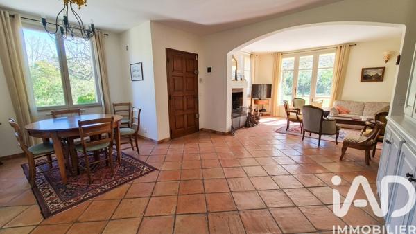 Maison à vendre 8 pièces 174 m² Aix-en-Provence