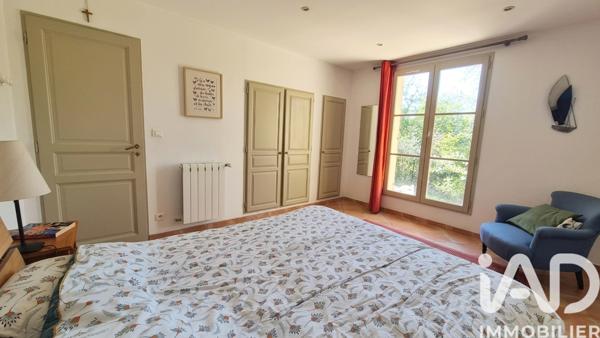 Maison à vendre 8 pièces 174 m² Aix-en-Provence