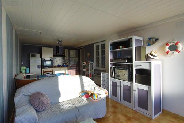 Maison à vendre à Saint-Jean-de-la-Rivière dans la Manche (50270), ref : 094-2017