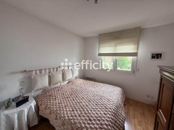 Appartement
         3 pièces
        - 61 m² 179 900 € *