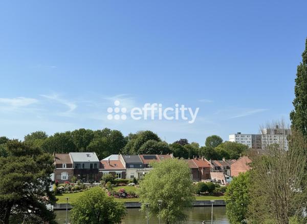 Appartement
         3 pièces
        - 61 m² 179 900 € *