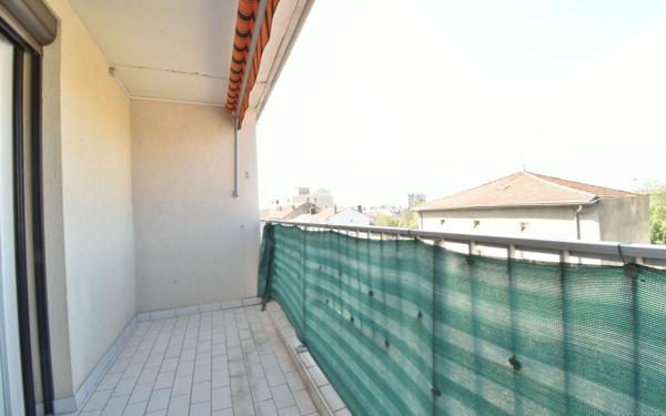 Appartement à vendre    2 pièces • 63,90 m2 Romans-sur-Isère