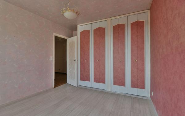 Appartement à vendre    2 pièces • 63,90 m2 Romans-sur-Isère