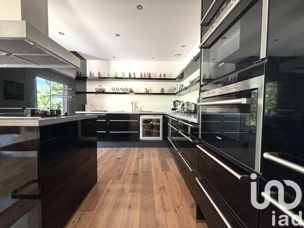 Maison 7 pièces de 200 m² à Canohès (66680)