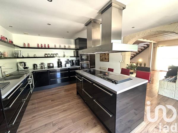 Maison 7 pièces de 200 m² à Canohès (66680)