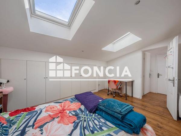 À vendre Studio 30 m² - Bordeaux 33000